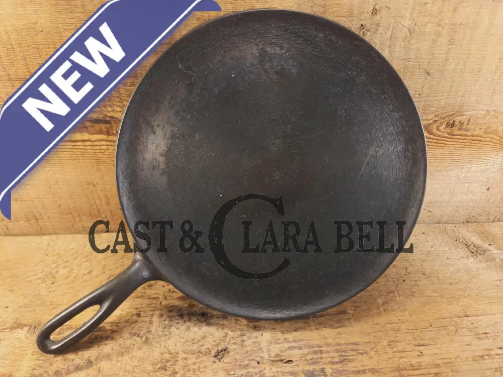 1930’s Era Wagner Ware #9 Cast Iron Round Griddle 1109 A. Universal use in the kitchen and perfect size for small