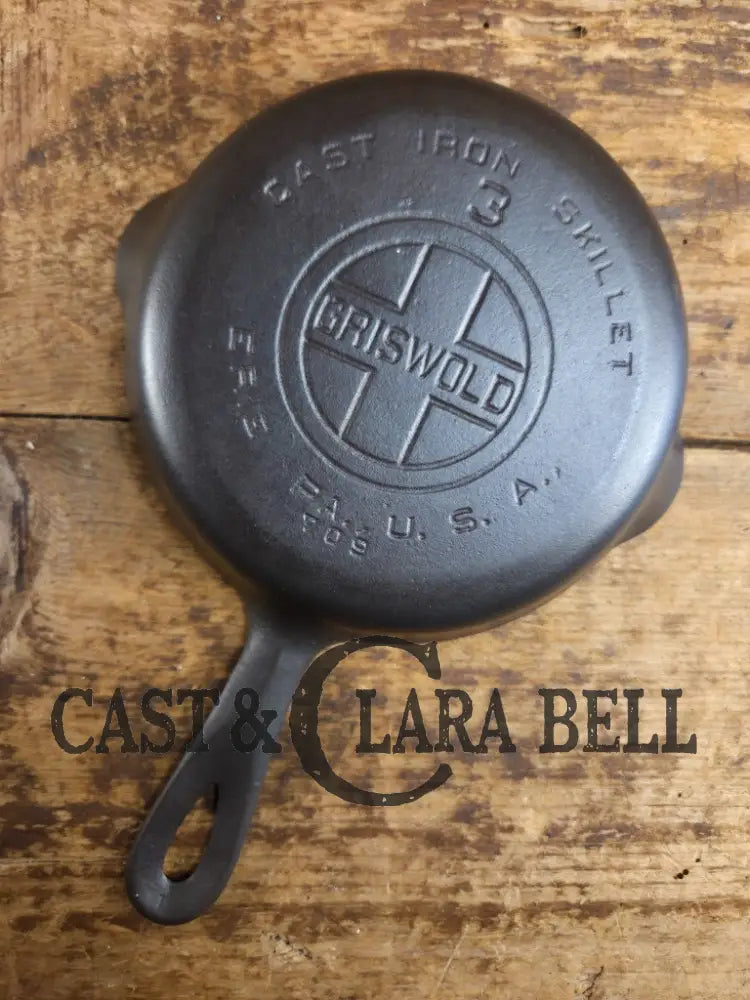 1930’s Griswold #3 Cast Iron Egg Skillet with Large Block Logo 709 Skillet