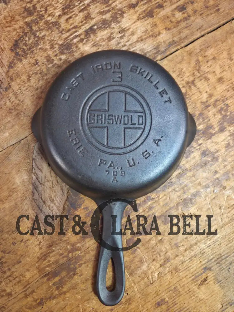 1930’s Griswold #3 Cast Iron Egg Skillet with Large Block Logo 709 A Skillet