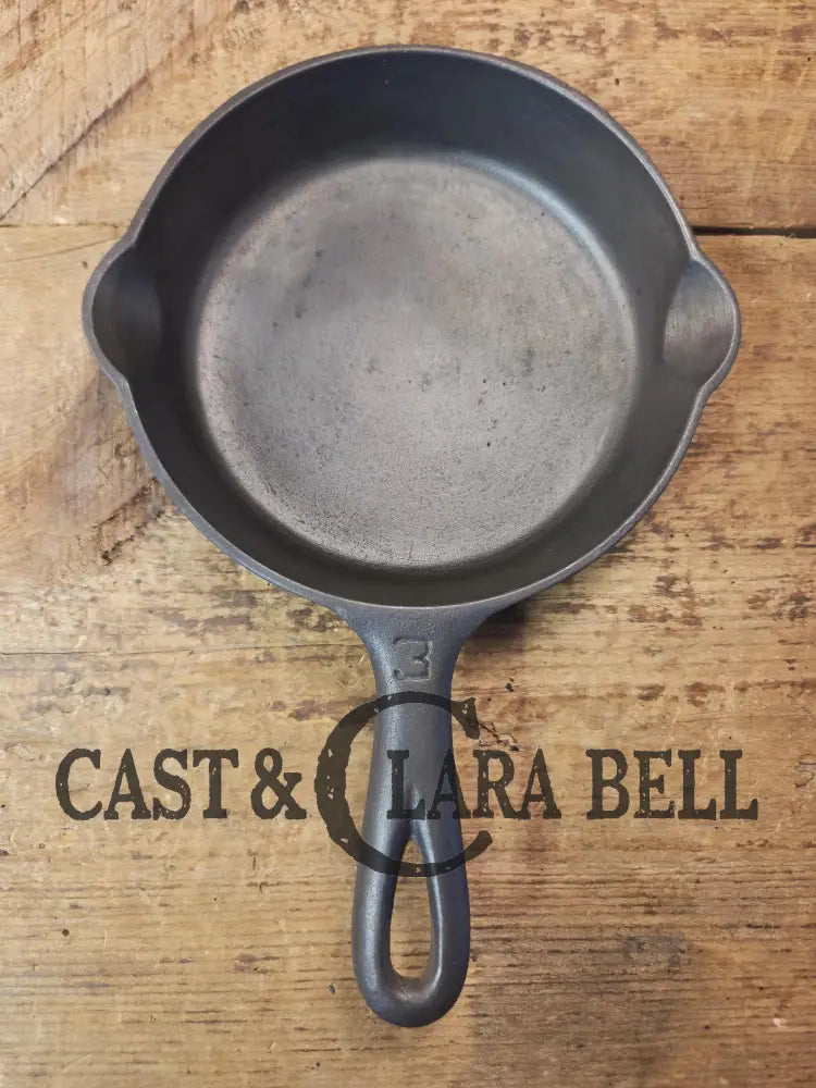 1930βs Griswold #3 Cast Iron Egg Skillet with Large Block Logo 709 A. Skillet