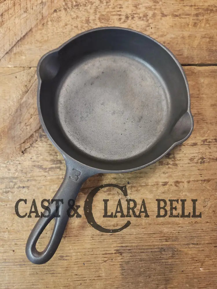 1930βs Griswold #3 Cast Iron Egg Skillet with Large Block Logo 709 A. Skillet