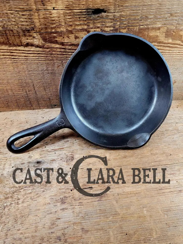1930βS Griswold #3 Cast Iron Egg Skillet With Large Block Logo 709 A