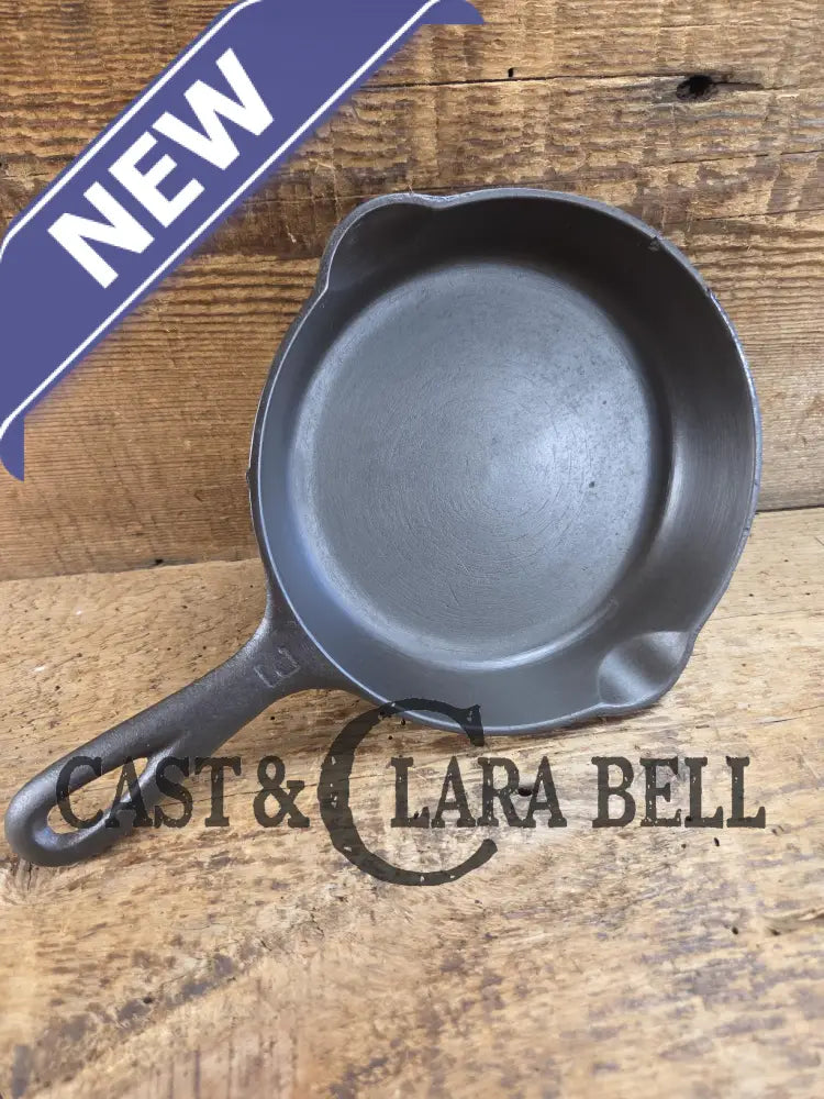 1930’s Griswold #3 Cast Iron Egg Skillet with Large Block Logo 709 A. Skillet