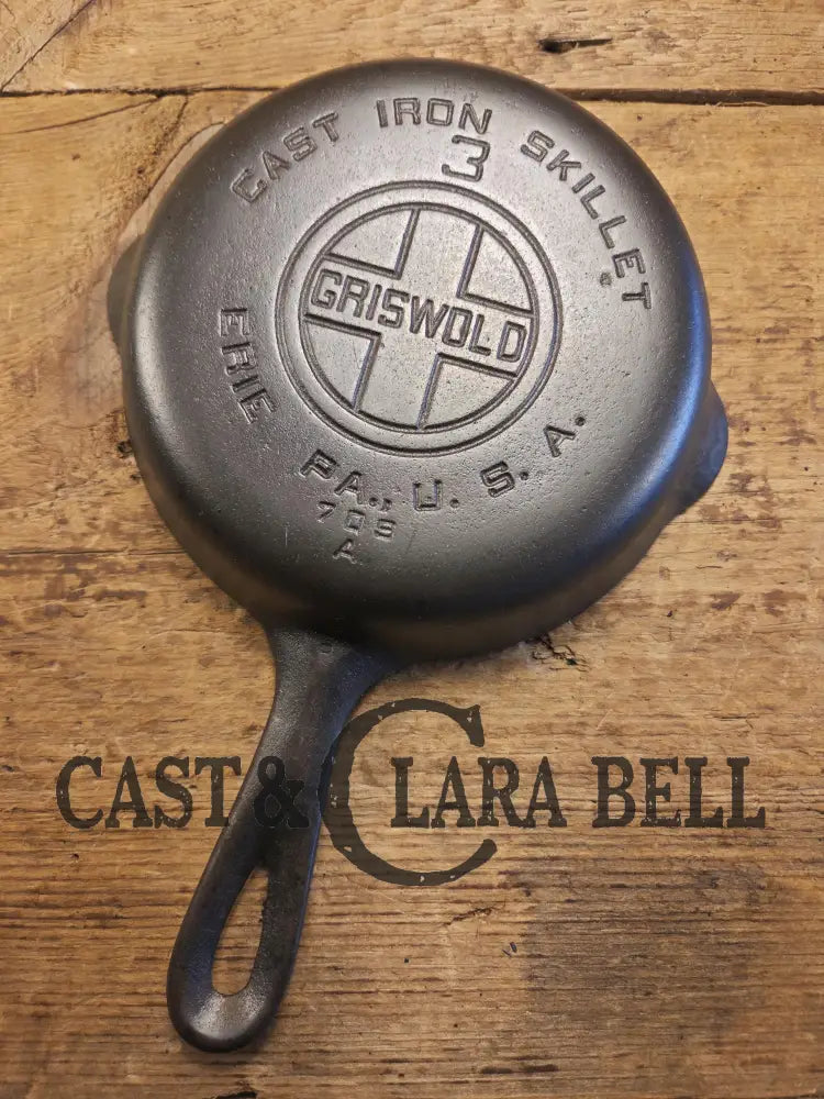 1930’s Griswold #3 Cast Iron Egg Skillet with Large Block Logo 709 A. Skillet