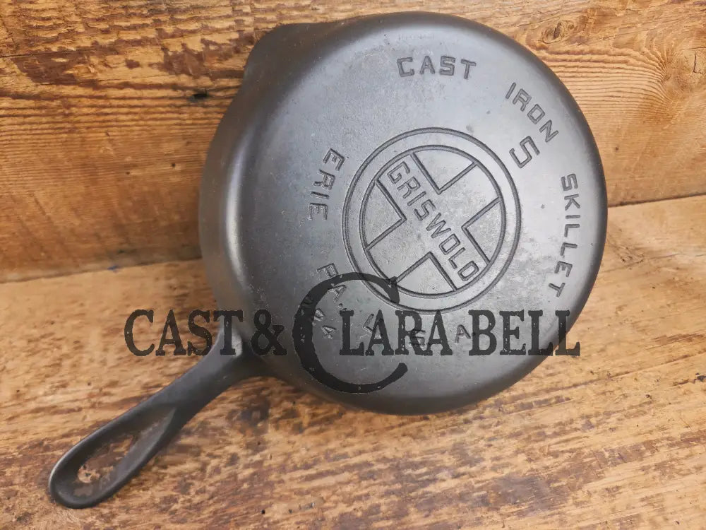 1930’s Griswold #5 Cast Iron Skillet with Large Block Logo 724. Awesome sauté skillet Skillet