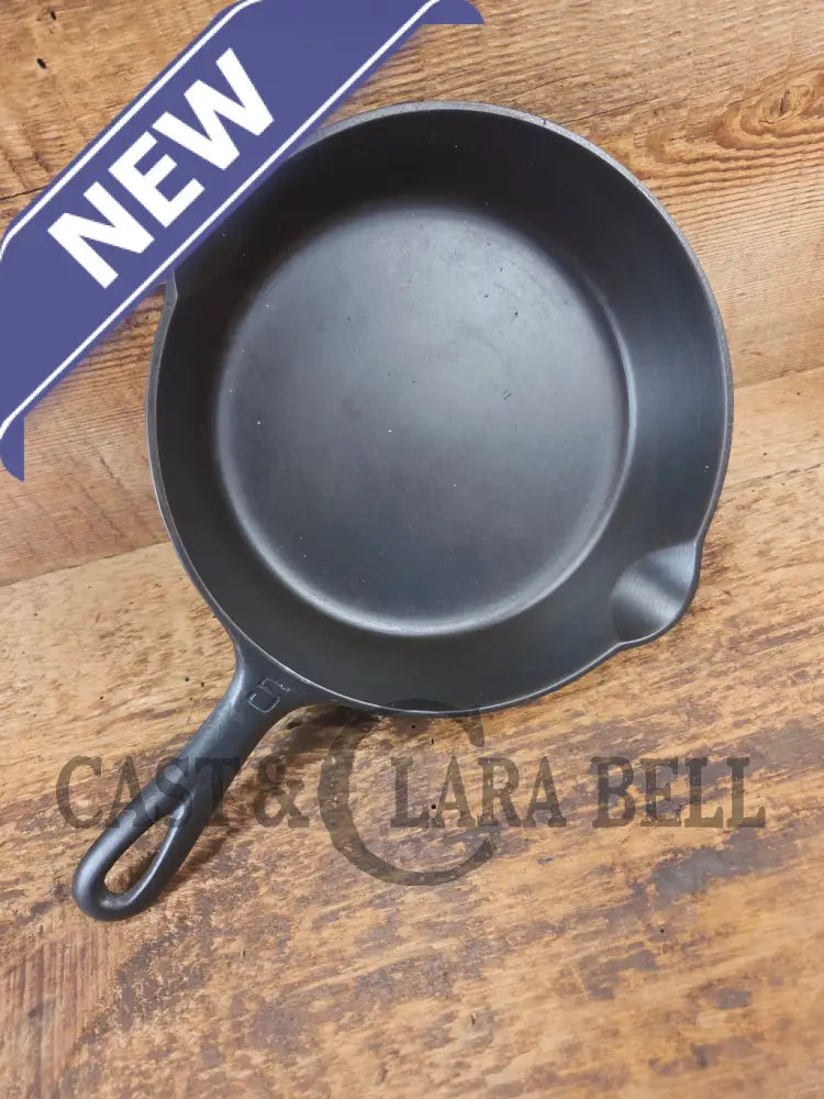 1930βs Griswold #5 Cast Iron Skillet with Large Block Logo 724 B - Skillet