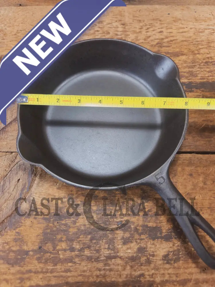 1930’s Griswold #5 Cast Iron Skillet with Large Block Logo 724 C - Skillet