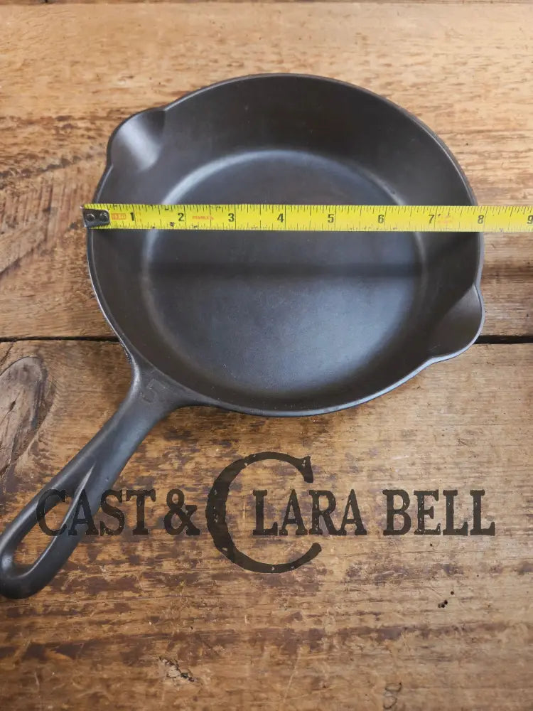 1930’s Griswold #5 Cast Iron Skillet with Large Block Logo 724 C. Awesome sauté skillet! Skillet