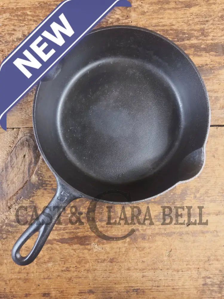 1930βs Griswold #5 Cast Iron Skillet with Large Block Logo and Smooth Bottom 724. Awesome sautΓ© skillet! - Skillet
