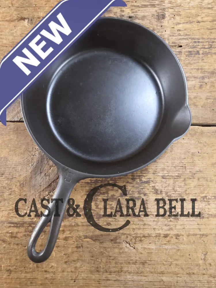1930’s Griswold #5 Large Block Logo 724 Cast Iron Skillet. Inside black iron outside nickel patina. Very cool &