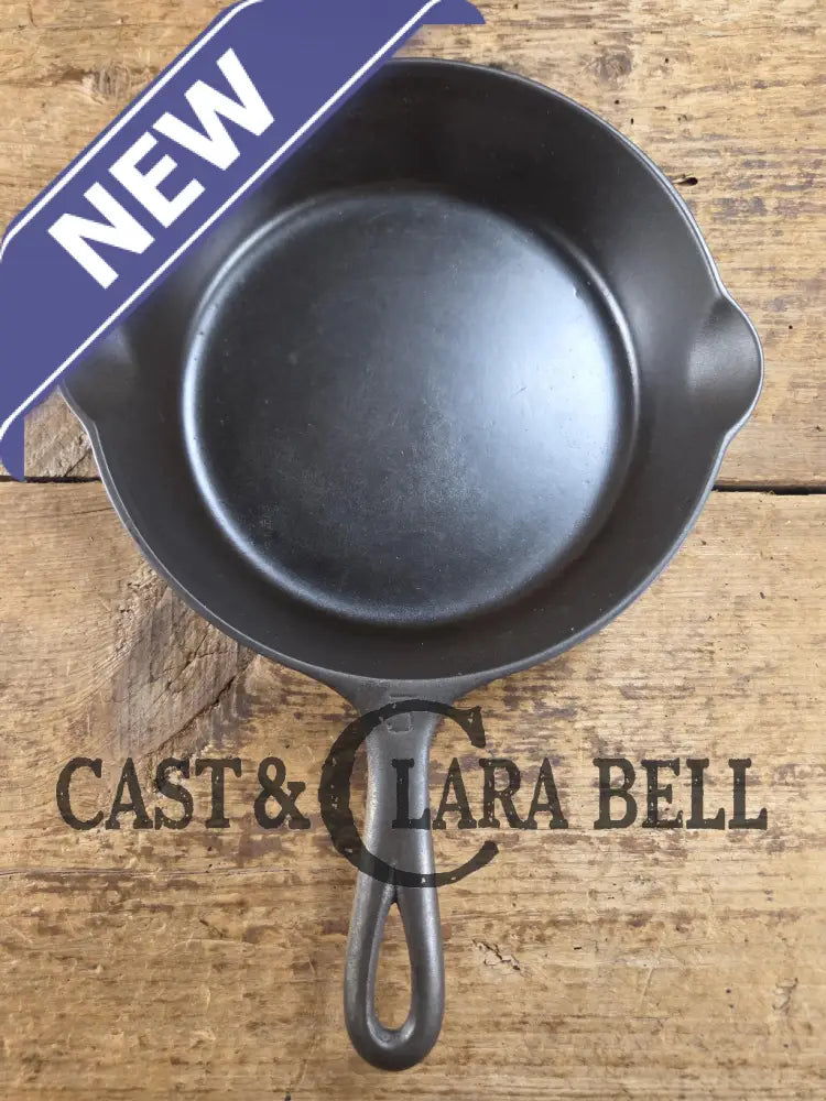 1930’s Griswold #5 Large Block Logo 724 Cast Iron Skillet. Inside black iron outside nickel patina. Very cool &