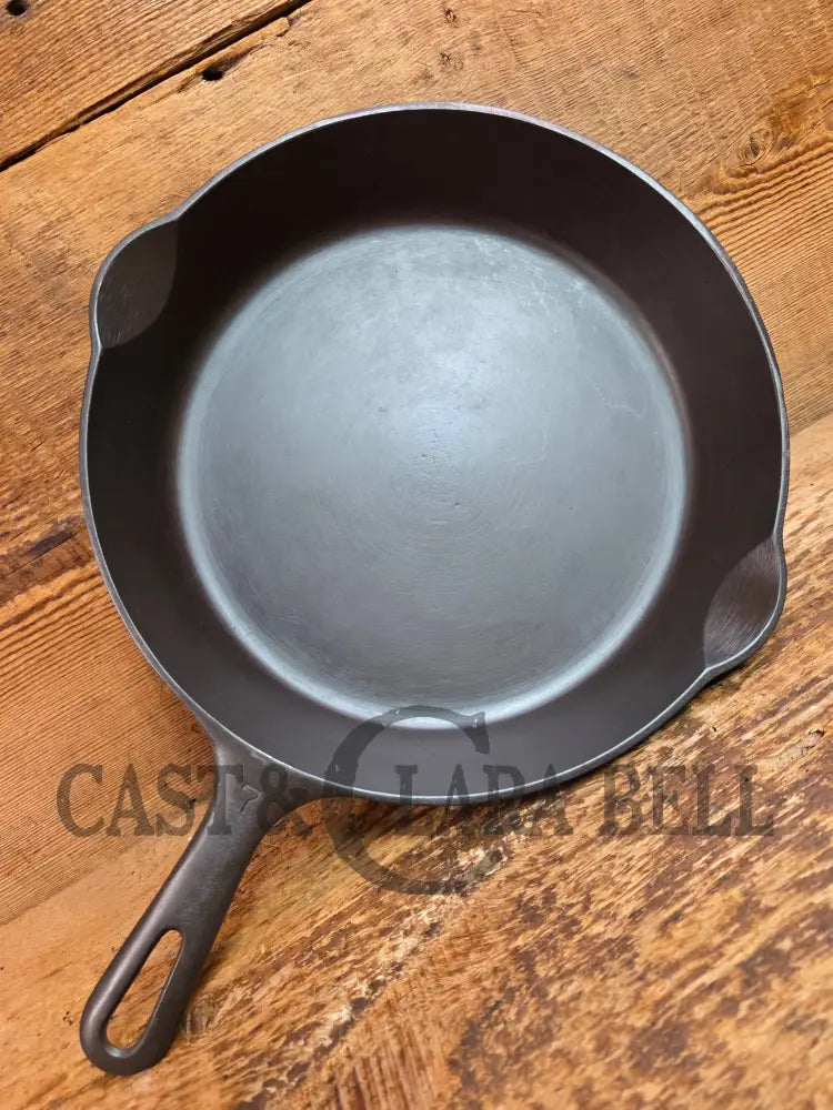 1930’s Griswold #7 Cast Iron Skillet with Large Block Logo 701 H - Skillet