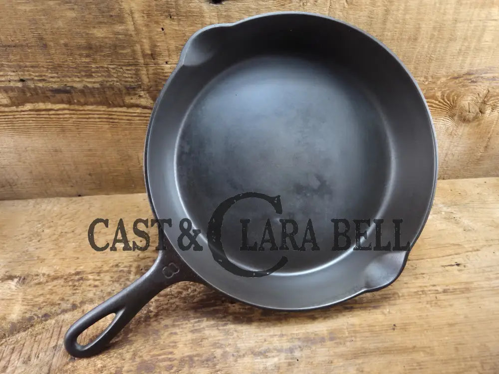 1930’s Griswold #8 Cast Iron Skillet with Large Block Logo 704 A. Perfect for ALL cooktops Skillet