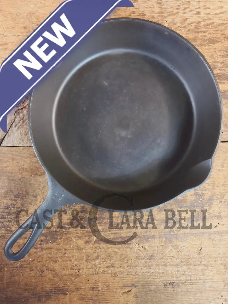 1930βs Griswold #8 Cast Iron Skillet with Large Block Logo 704 B - Skillet