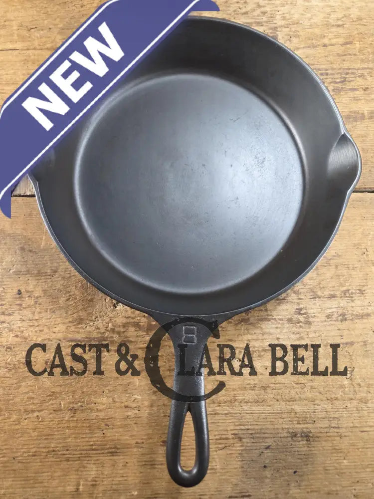 1930’s Griswold #8 Cast Iron Skillet with Large Block Logo 704 B. Perfect for gas and electric cooktops! Skillet
