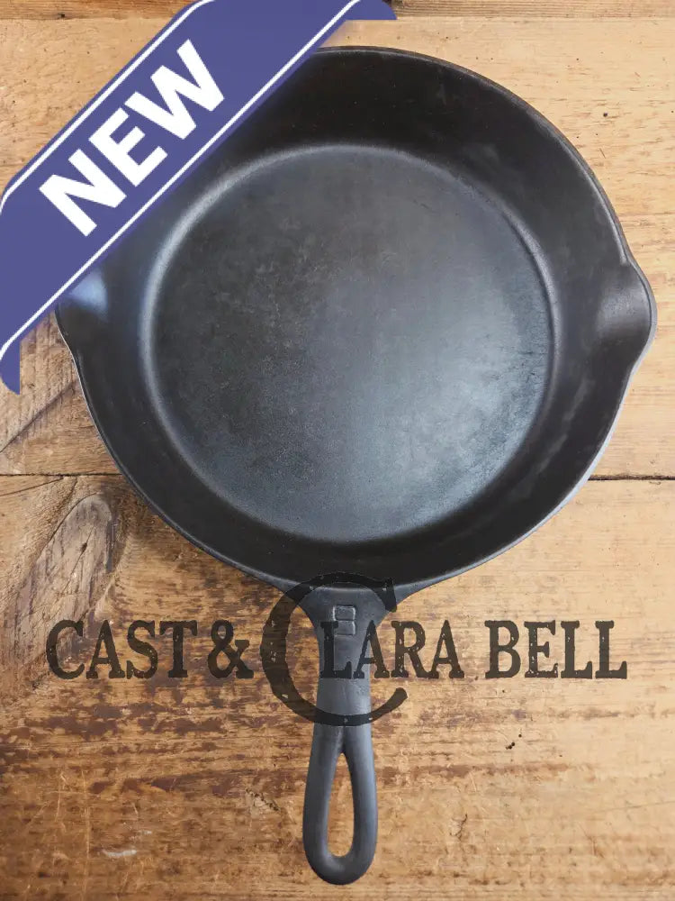 1930βs Griswold #8 Cast Iron Skillet with Large Block Logo 704 H Skillet
