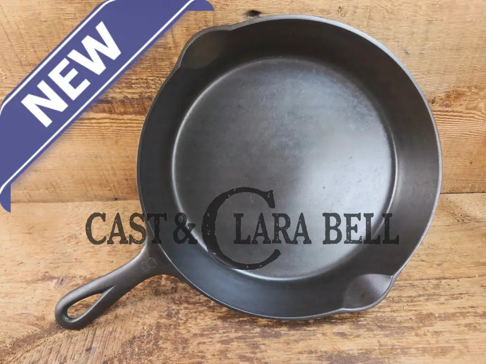 1930βs Griswold #8 Cast Iron Skillet with Large Block Logo 704 T Skillet