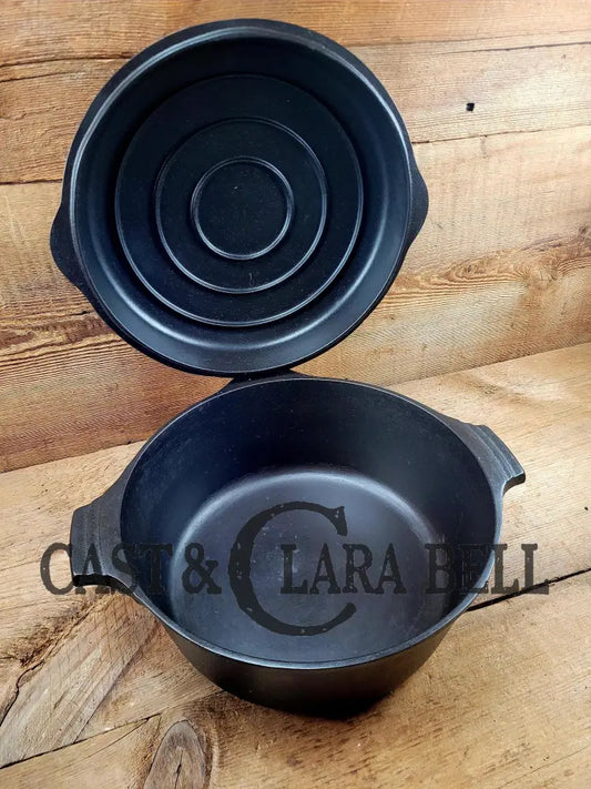 1930’S Griswold #8 Dutch Oven 2568 With Matching Hinged Lid! Beautiful Piece For Your Gourmet