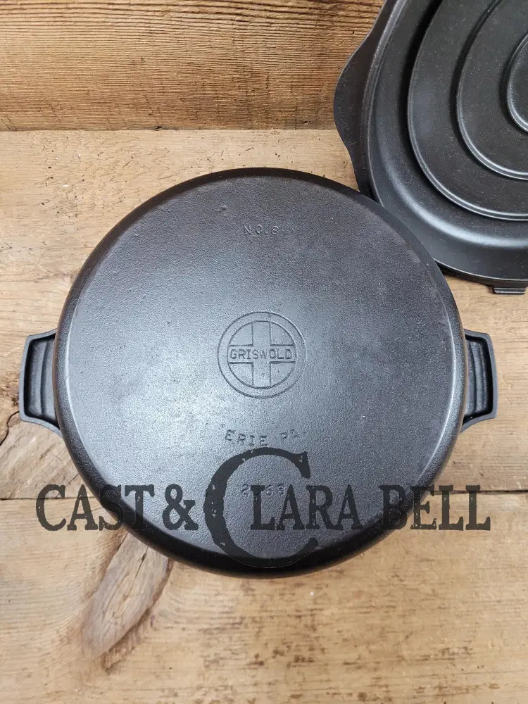 1930βS Griswold #8 Dutch Oven 2568 With Matching Hinged Lid! Beautiful Piece For Your Gourmet