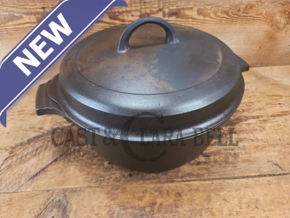 1930’s Griswold #8 Dutch Oven 2568 with matching Hinged Lid! Super Unique patina on the lid - Dutch Ovens Trivets &