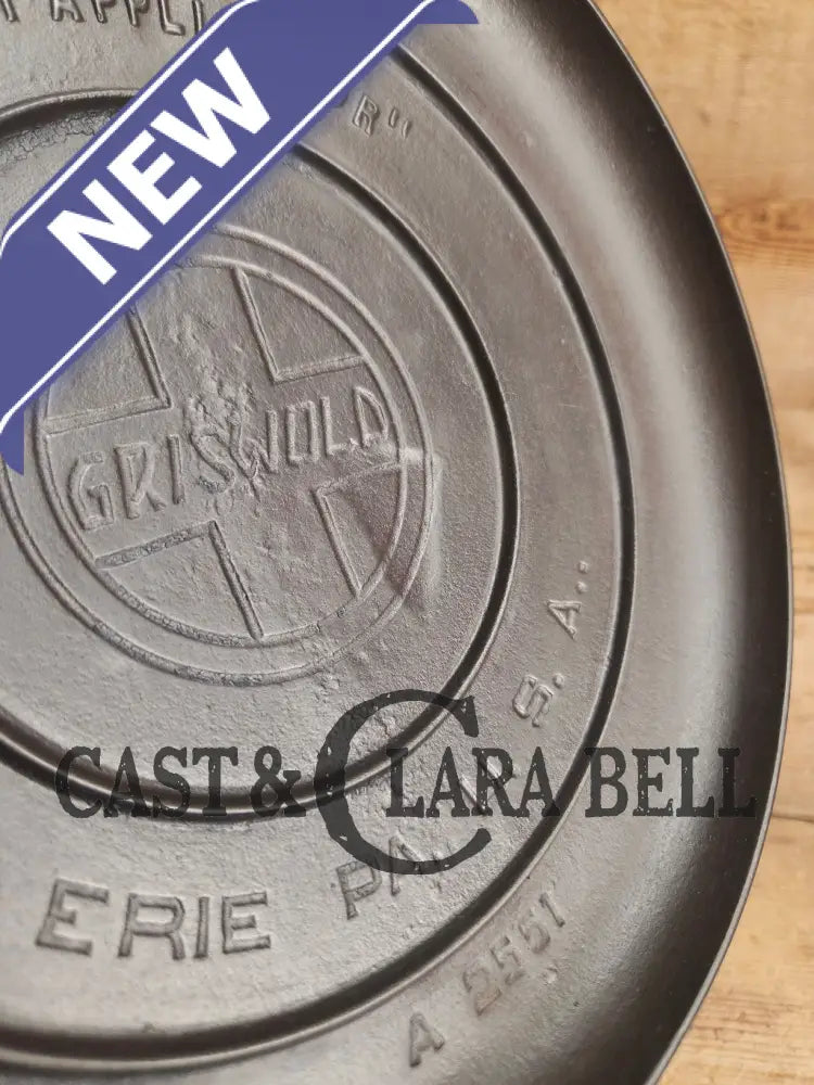 1930’s Griswold #8 Tite-Top Dutch Oven 1278 B fully marked raised Matching Lid (2551 A)! Perfect for soups & stews.