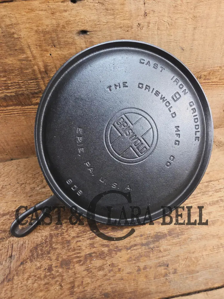 1930βs Griswold #9 Cast Iron Griddle Large Block logo βErie PA USA,β609ββ. Awesome for pancakes and grilled cheese!