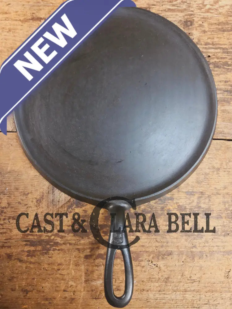 1930βs Griswold #9 Cast Iron Griddle Large Block logo βErie PA USA,β609ββ. Awesome for pancakes and grilled cheese