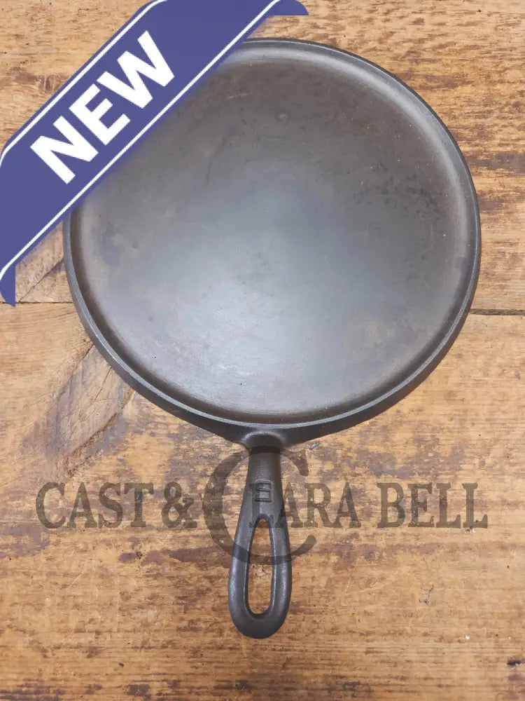 1930’s Griswold #9 Cast Iron Griddle Large Block logo ’Erie PA USA,’609’’. Awesome for pancakes and grilled cheese