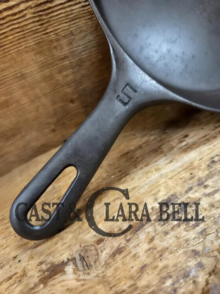 1930’s Griswold No. 5 Saute Skillet Small Logo Grooved Handle Smooth Bottom 724 L. Restored and Ready to Use! Skillet