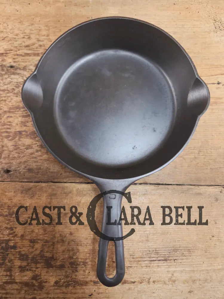 1930’s Griswold No. 5 Saute Skillet Small Logo Grooved Handle Smooth Bottom 724 M. Restored and Ready to Use! Skillet