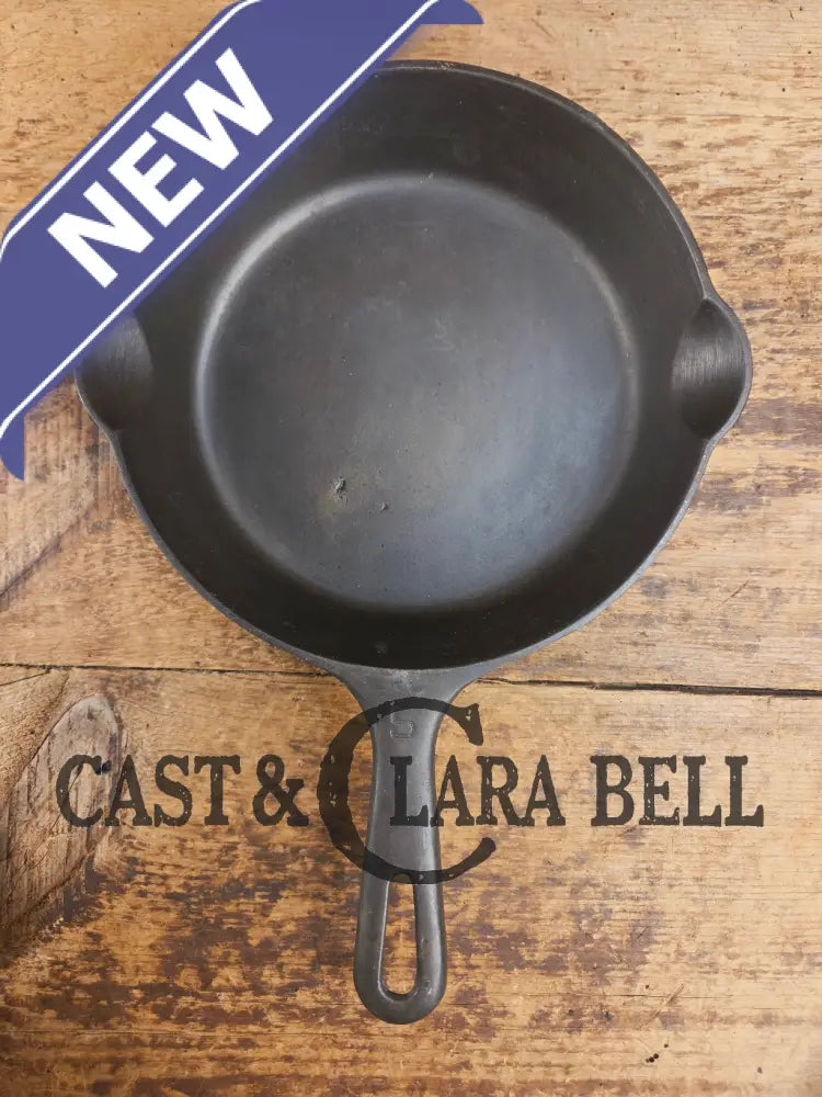 1930βs Griswold No. 5 Saute Skillet Small Logo Smooth Bottom 724 Skillet