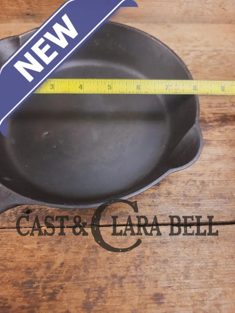 1930βs Griswold No. 5 Saute Skillet Small Logo Smooth Bottom 724 Skillet