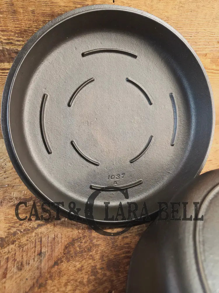 1930’s Griswold’s Iron Mountain series #8 Dutch Oven (1036 A) with Lid (1037 C). Ready to make stews and chili! Dutch