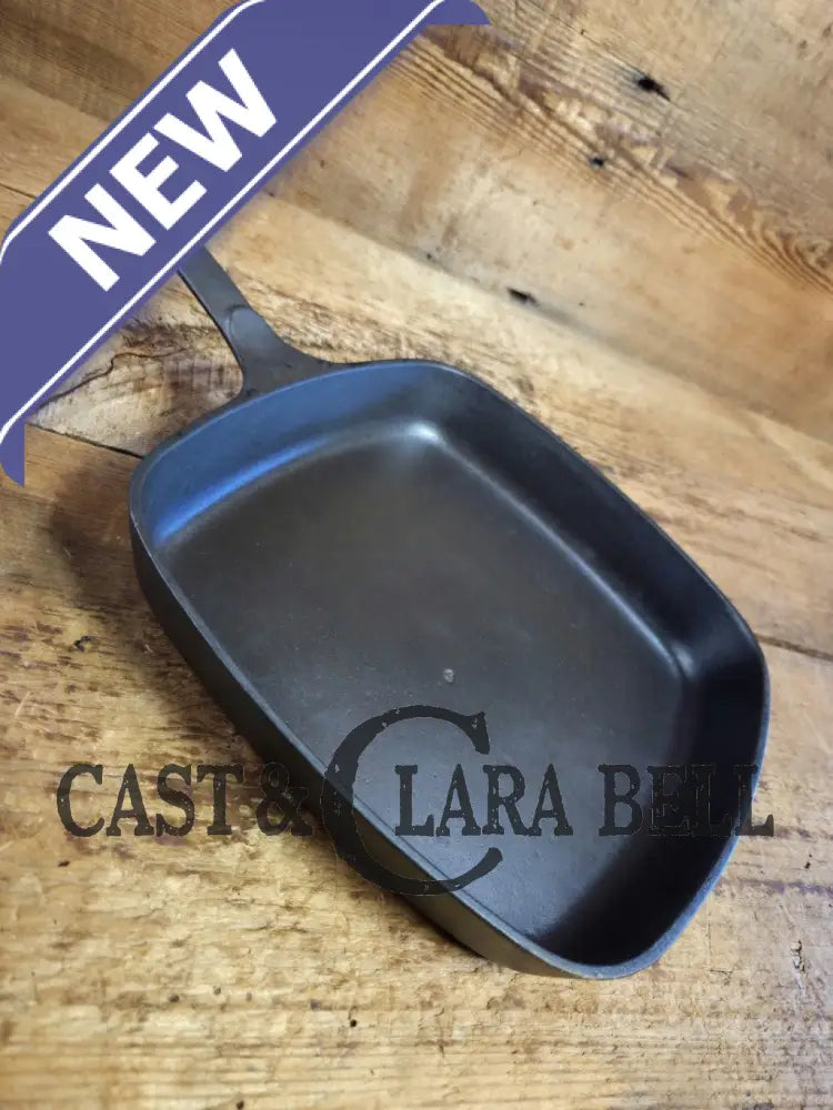 1930’s Wagner Square Skillet with Stylized Logo 1218 B. GREAT pan to have in the kitchen! Skillet