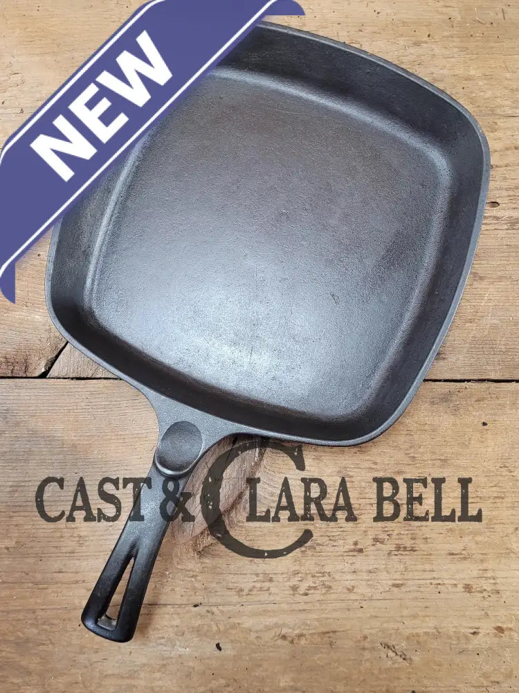 1930βS Wagner Square Skillet With Stylized Logo 1218 B. Great Pan To Have In The Kitchen!
