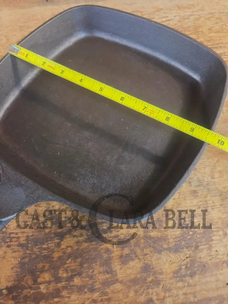 1930βs Wagner Square Skillet with Stylized Logo 1218 D. GREAT pan to have in the kitchen! SC24 (Copy) - Skillet