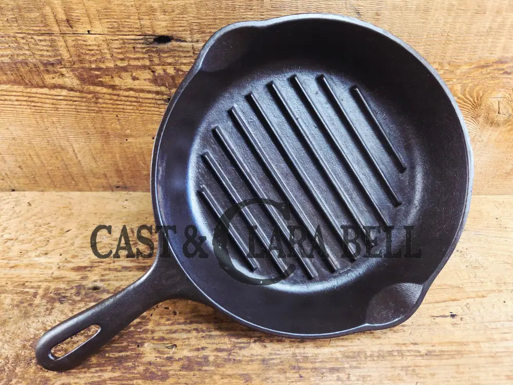 1940’s #6 Angus Broiler by Wagner. Beautiful and handy piece for small batch broiling of veggies or small proteins!