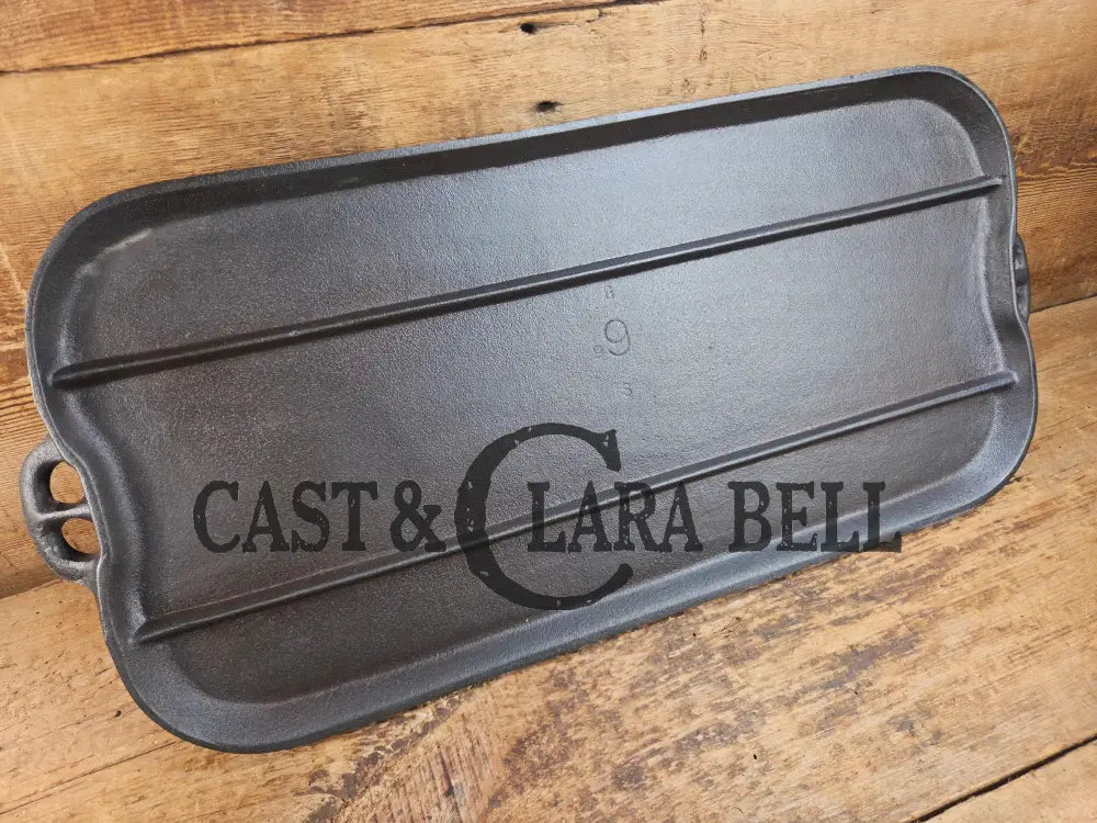 1940βs era Lodge 9 Long Griddle. Great for the grill or stove top for pancakes or burgers! (Copy) Griddle