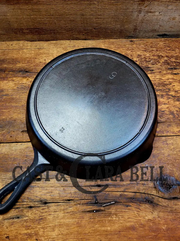 1940โS Era Three Notch Lodge #9 W Raised X Cast Iron Skillet. The Clara Bell Classic. Perfect For