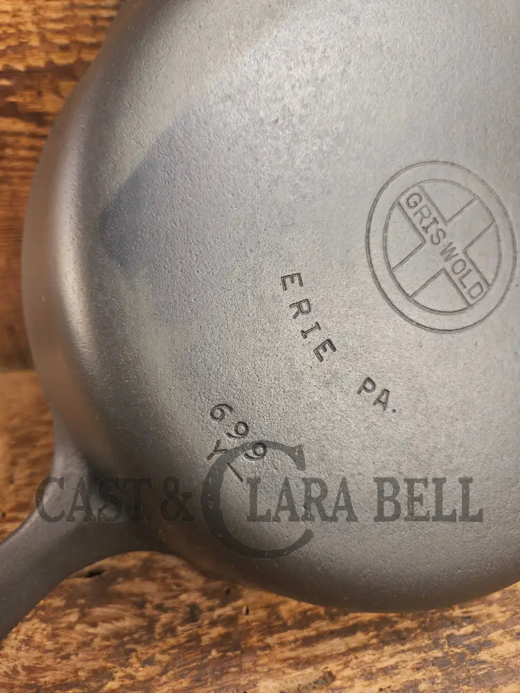 1940βs Griswold #6 Cast Iron Skillet with Small Block Logo and Smooth Bottom 699 Y Skillet