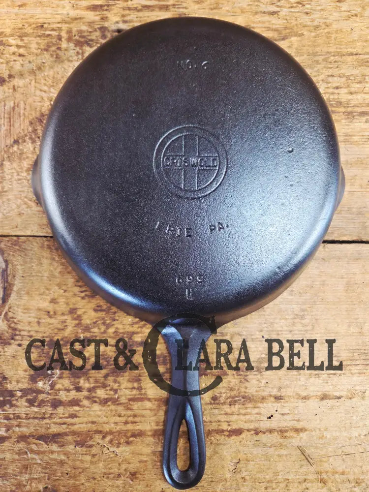 1940’s Griswold #6 Cast Iron Skillet with Small Block Logo Flat Handle and Smooth Bottom 699 B. Wonderful sauté pan