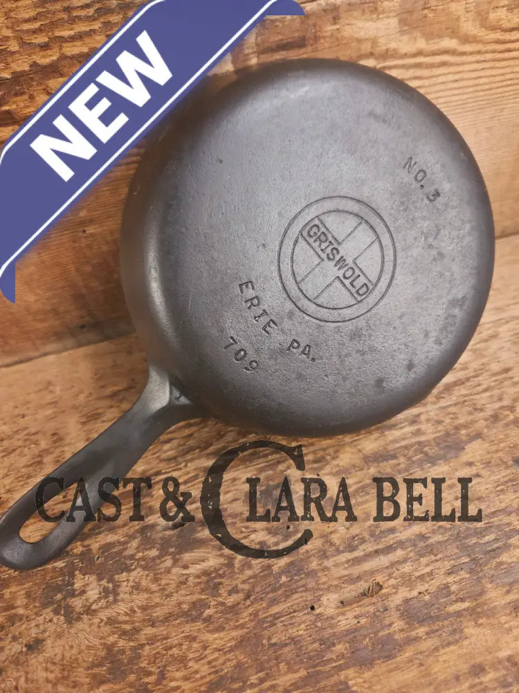 1940βs Griswold No. 3 Cast Iron Egg Skillet with Small Block Logo 709 Skillet