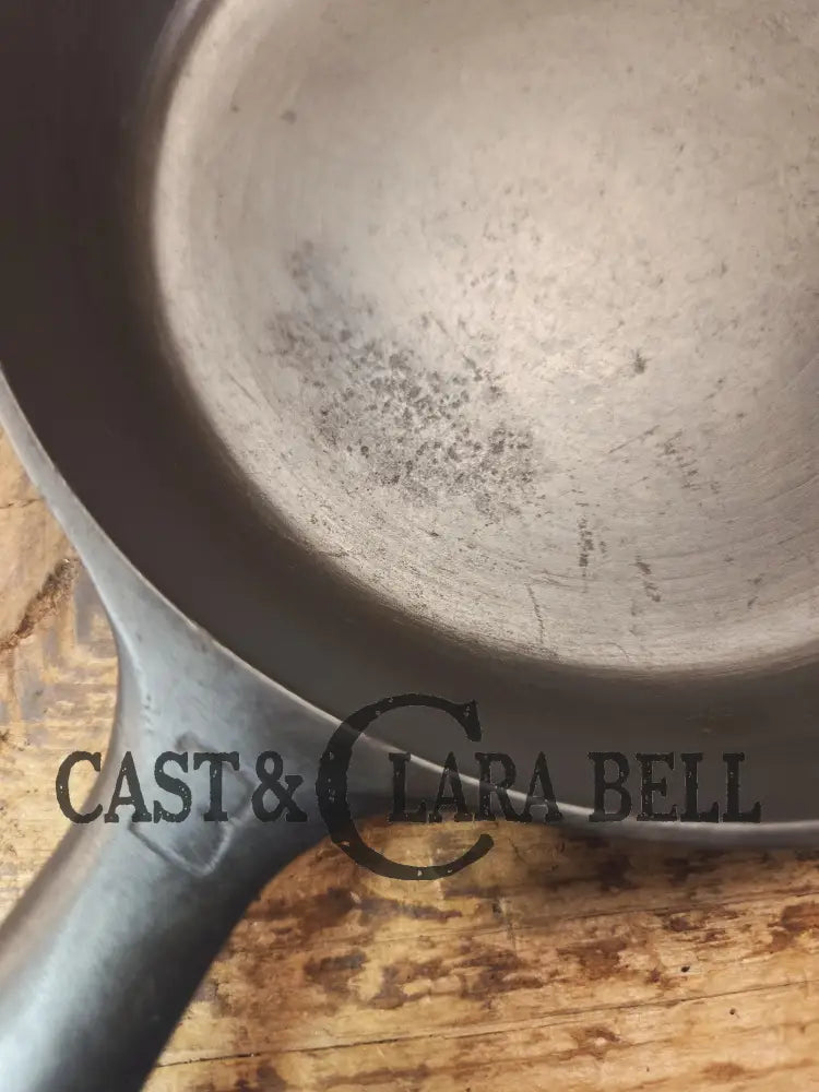 1940’s Griswold No. 3 Cast Iron Egg Skillet with Small Block Logo 709 Skillet