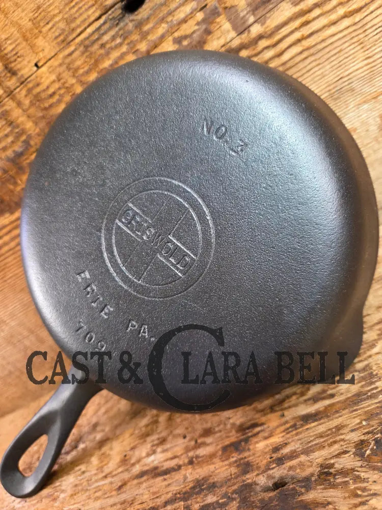 1940βs Griswold No. 3 Cast Iron Egg Skillet with Small Block Logo 709 Skillet