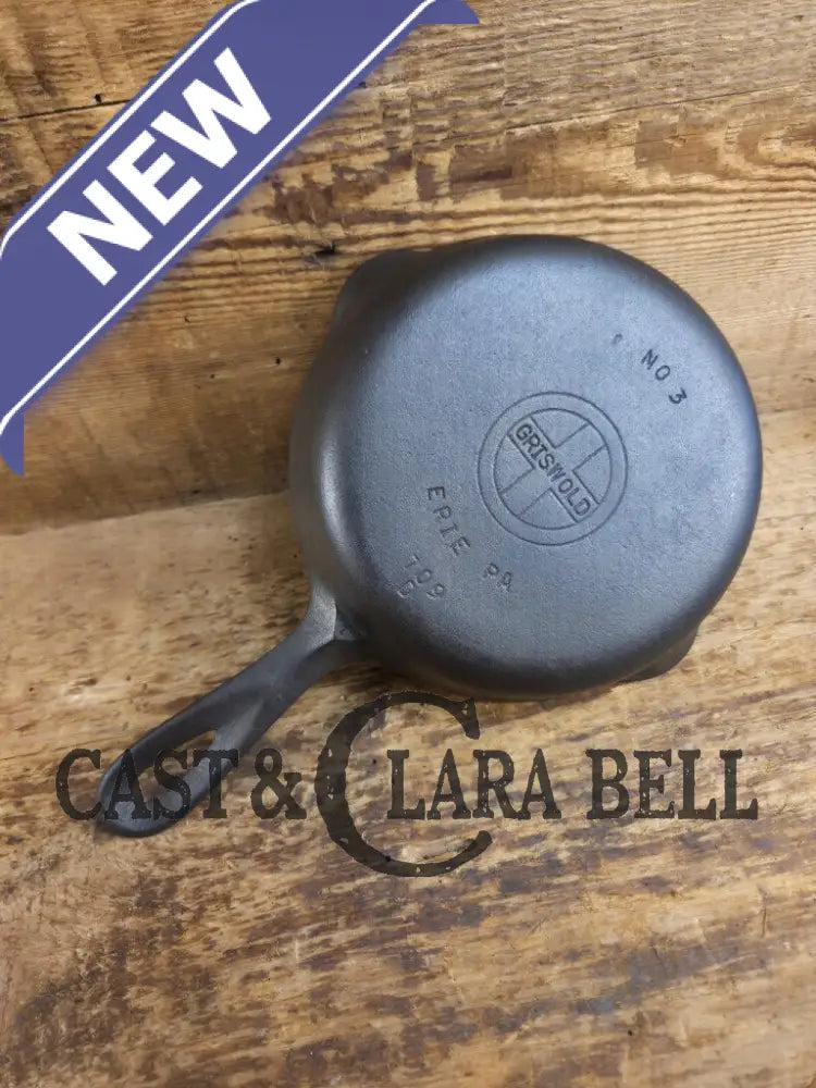 1940βs Griswold No. 3 Cast Iron Egg Skillet with Small Block Logo 709 D Skillet