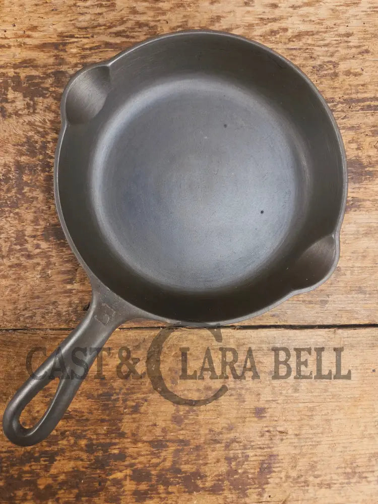 1940’s Griswold No. 3 Cast Iron Egg Skillet with Small Block Logo 709 D Skillet