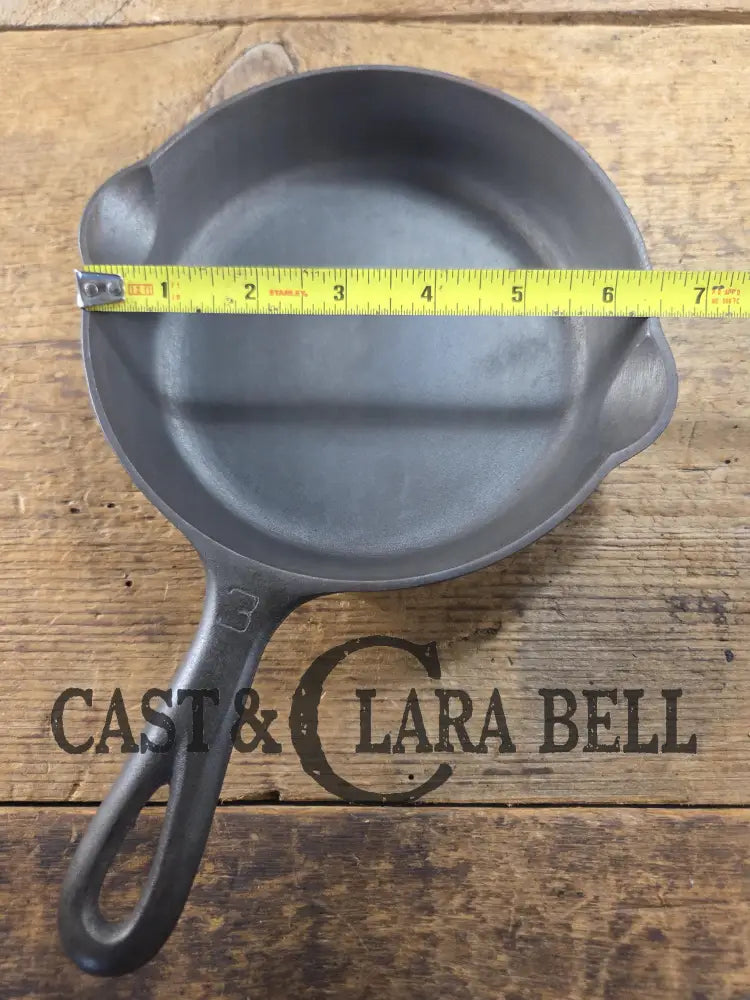 1940’s Griswold No. 3 Cast Iron Egg Skillet with Small Block Logo 709 D Skillet