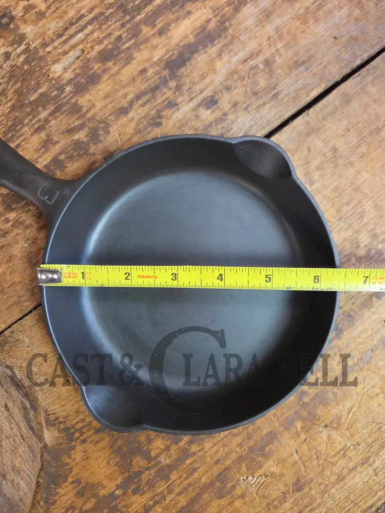 1940βs Griswold No. 3 Cast Iron Egg Skillet with Small Block Logo 709 E - Skillet