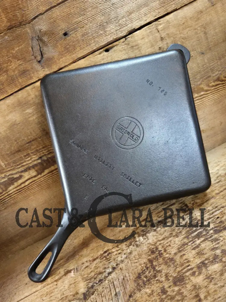 1940βs Griswold No. 768 Square-Fry Skillet with Small Block Logo Erie PA βEβ Skillet