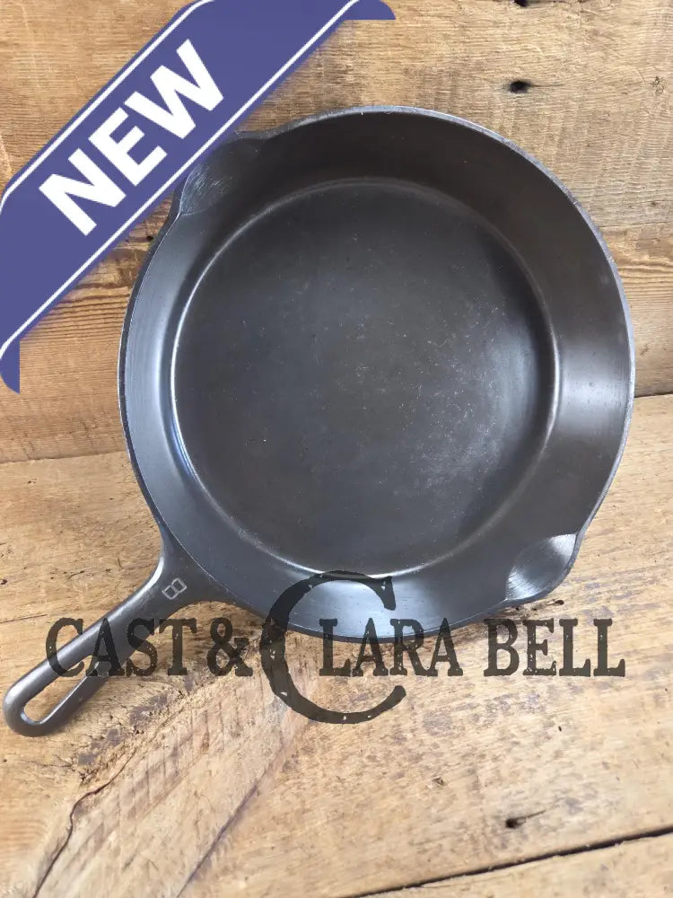 1940’s Griswold No. 8 Cast Iron Skillet with GROOVE handle and Small Block Logo 704 E. In beautiful condition. Almost